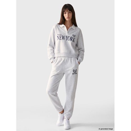 Embroidered Women's Thick Jogger Sweatpants