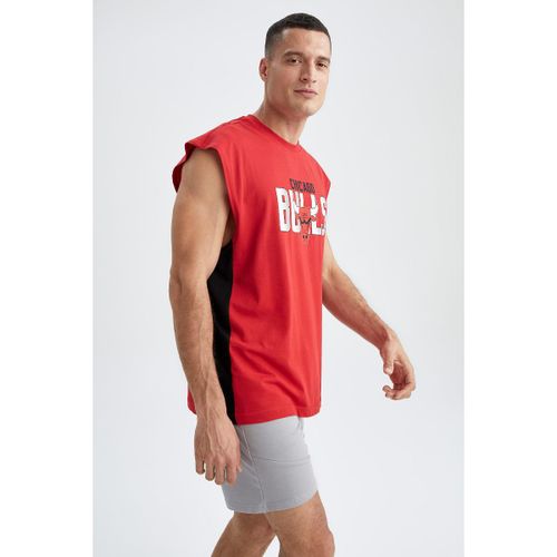 Man Regular Fit-Nba Short Sleeve T-Shirt - Red