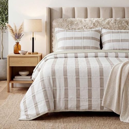 Plain Embroidered Cotton Coverlet Size 220 x 240 Cm Model 4118