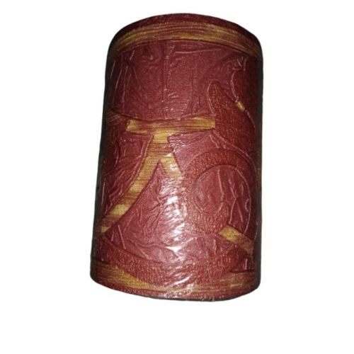 Non-adhesive patterned wallpaper roll