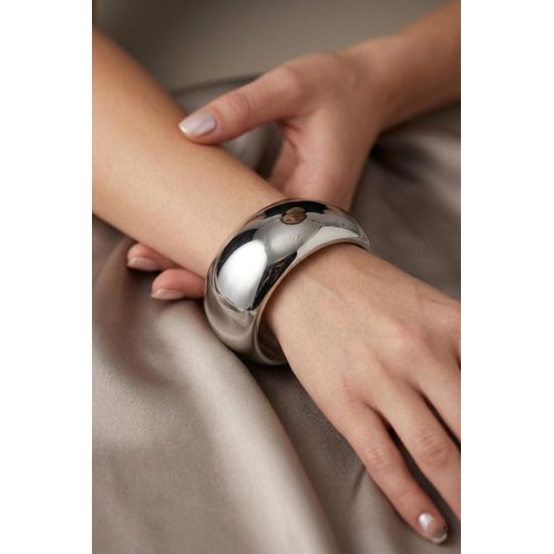 Chunky Dome Polished Zinc Alloy Bracelet for Daily Elegance