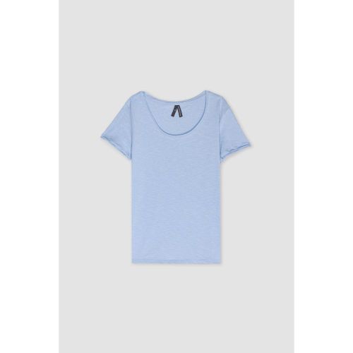 Woman Crew Neck Dirty Regular Fit Short Sleeve T-Shirt - Lt.Blue