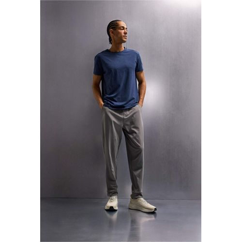 Slim Fit Standard Leg Jogger