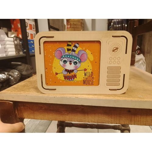 Elegant Wooden Tissue Holder Box – Durable, Stylish, and Easy Access for Home & Office