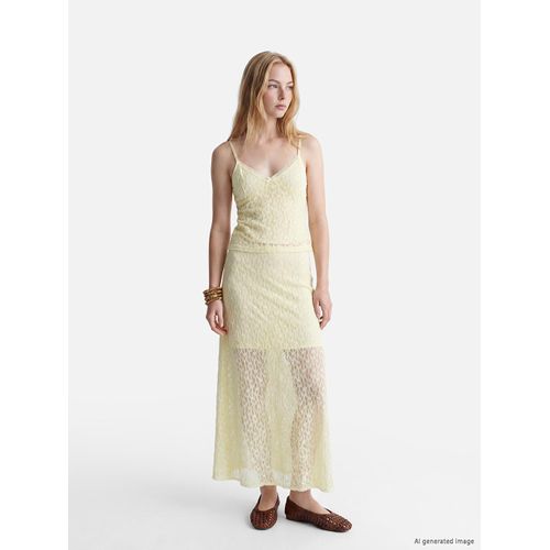 Elastic Waist Lace Flared Skirt