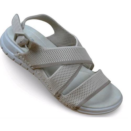 Sandal For Woman with a touch of elegance.