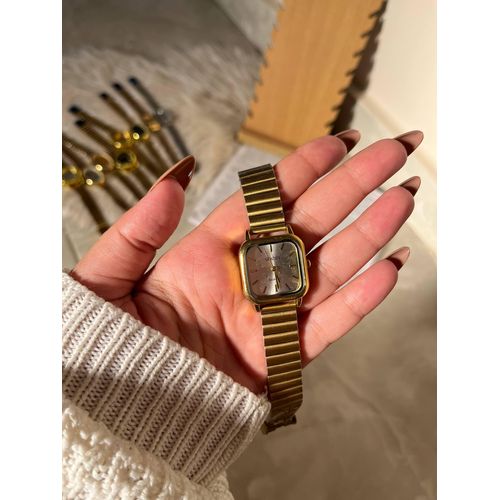 Classic Women's Gold-Tone Stainless Steel Wristwatch