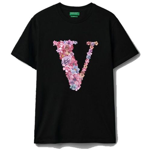 Black Cotton T-shirt Letter V