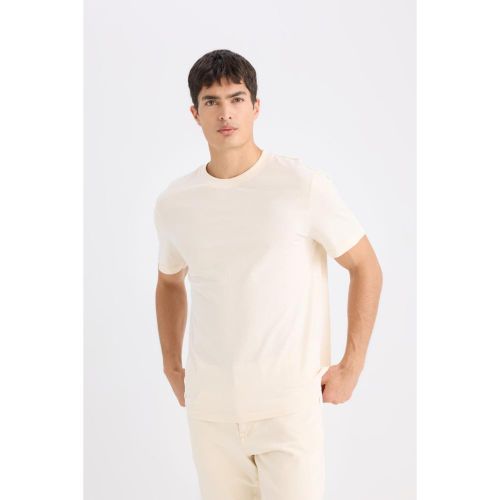 Man New Regular Fit Short Sleeve T-Shirt - ECRU