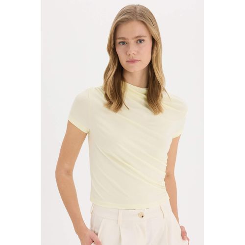 Slim Fit Boat Neck Soft Touch Short Sleeve T-Shirt