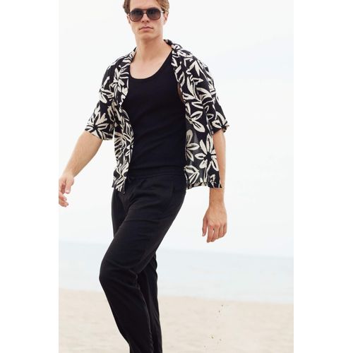 Boxy Fit Apache Neck Printed Viscose Short Sleeve Shirt