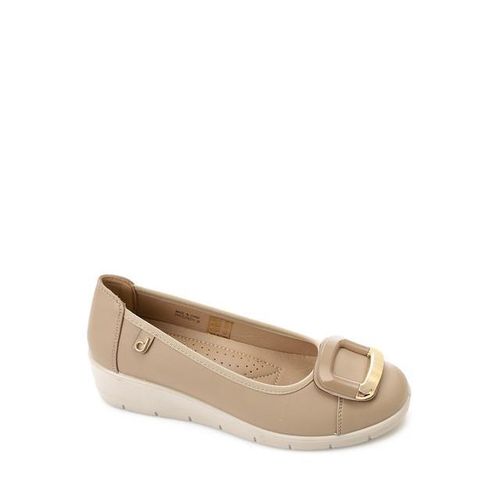 Nude Slip On Shoes With Round Toe Cap
