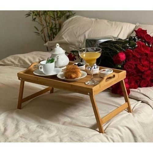 Foldable wooden serving tray or table for breakfast in bed – a versatile serving tray for drinks and meals (50x30 cm)
