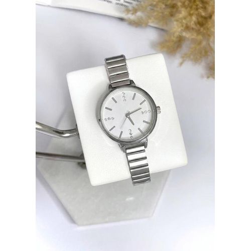 Luxury Women's Stainless Steel Wristwatch - Elegant Rust-Resistant Analog Watch - Water Resistant Fashion Timepiece for Ladies