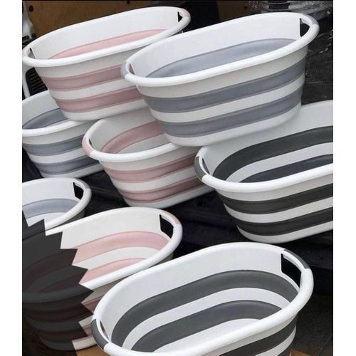 Foldable silicone laundry basket
