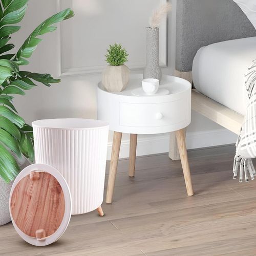 Decorative wastebasket, with an innovative sliding lid and wooden legs, white color