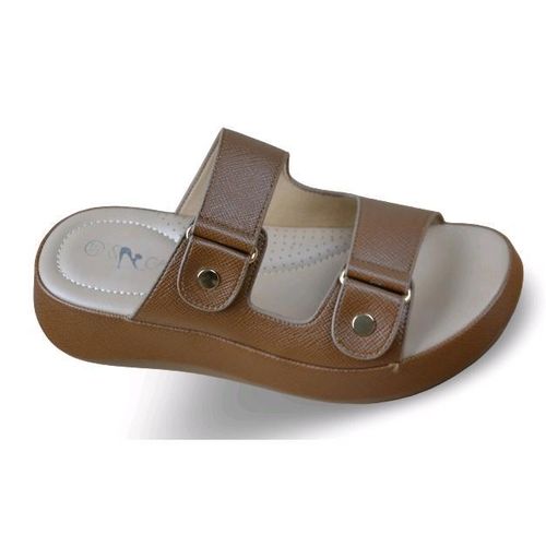 Simple, stylish, and comfortable everyday Slipper