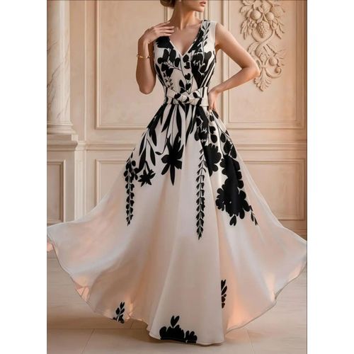 Elegant women's dress