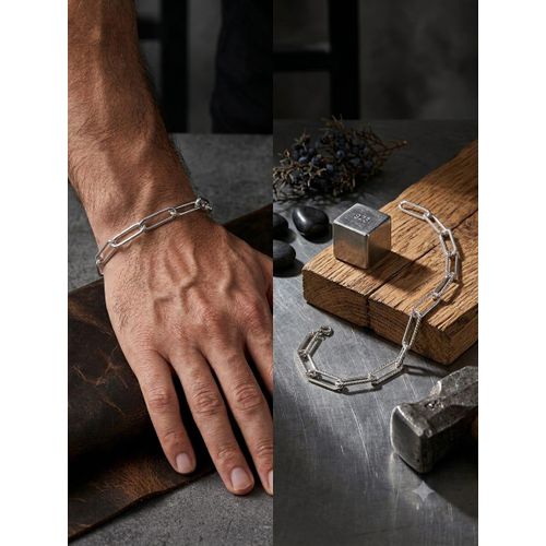 925 Silver Bracelet – Elegant & Timeless Design