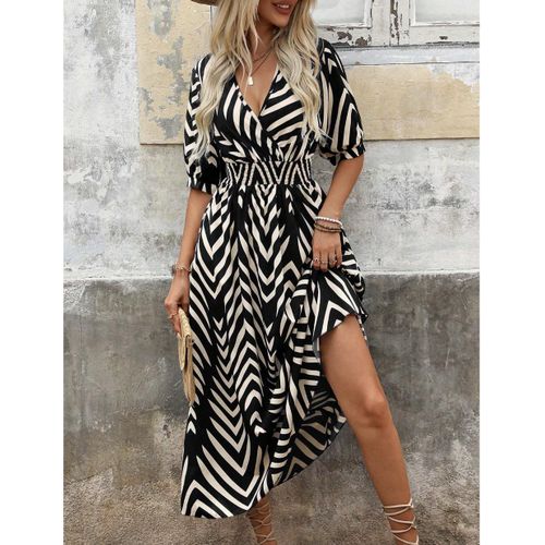 Vacation & Leisure Random Printed Ruffle Hem Dress