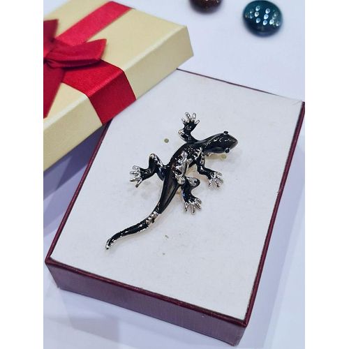 leafy chameleon lizard Brooch And Clothes Pin
