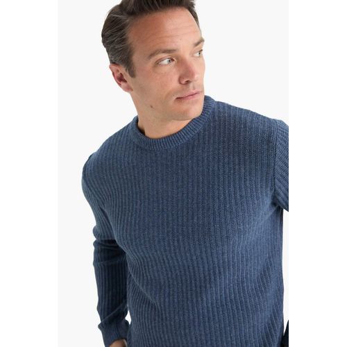 Standard Fit Crew Neck Knitwear Pullover
