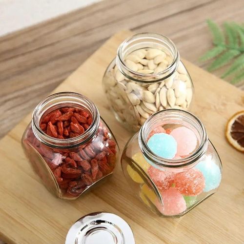 4 airtight glass spice jars