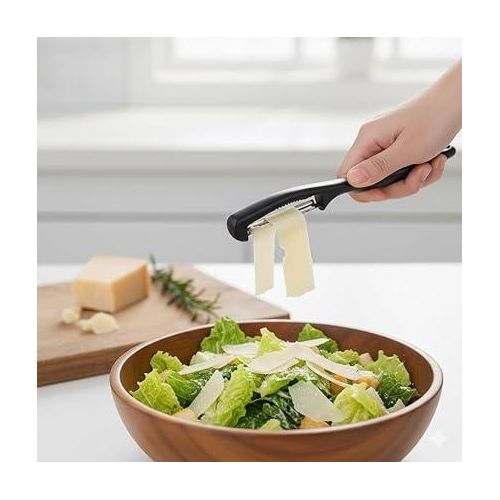 810 Black Pen-Style Peeler, Black