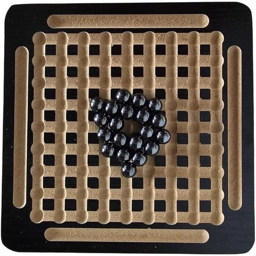Mini Wooden Magnetic Chess Board, Multiplayer, Strong Magnet, Curved Edges, Interactive Game for Family