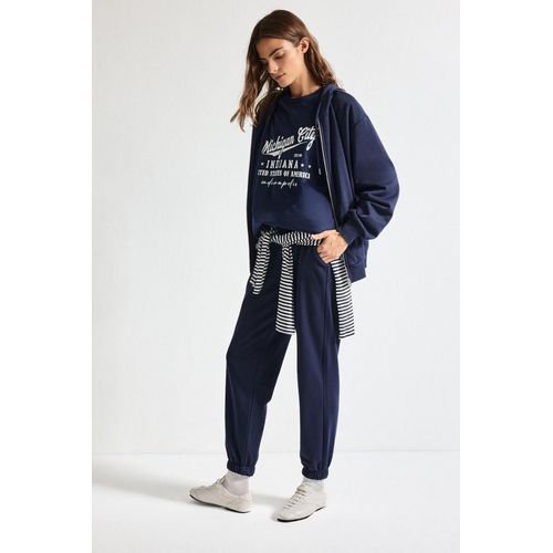 Jogger Fit Basic Thick Fabric Sweatpants