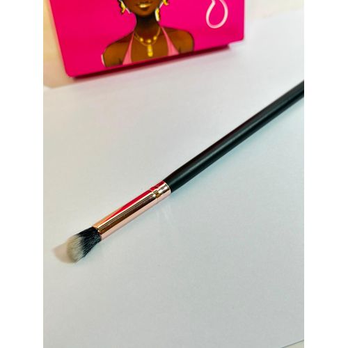 Soft And Multifunctional Fiber Concealer Brush for Under Eye Face Sun Spots Acne Blemishes Professional Makeup Brush for Liquid Cream Concealing Contouring Setting and Blending