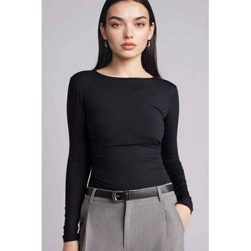 Slim Fit Crew Neck Long Sleeve T-Shirt