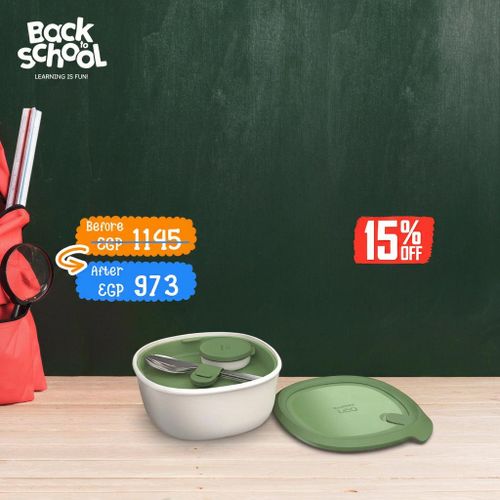 Lunchbox with flatware set