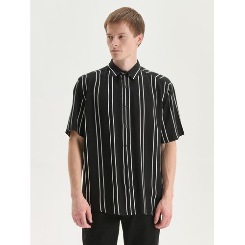 Regular Fit Short Sleeve Striped Men's Shirt