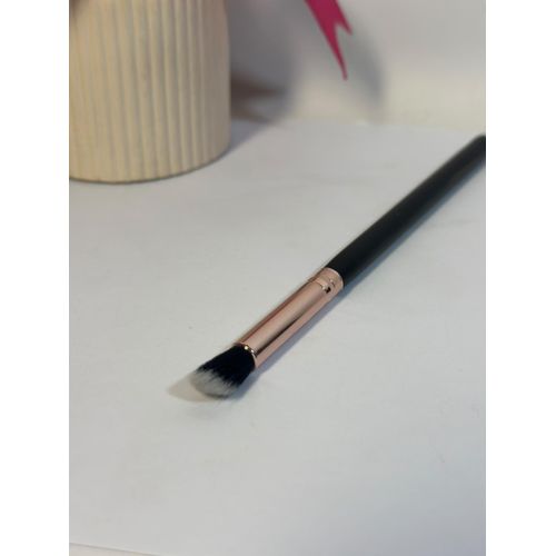Small Makeup Blending Brush – Soft Eyeshadow Blending & Makeup Brush