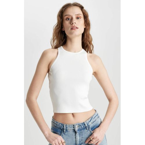 Slim Fit Halter Collar Sleeveless Tank Top