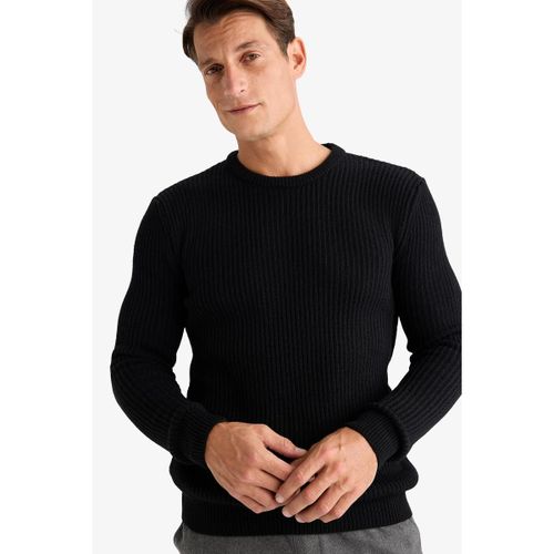 Man Crew Neck Standart Fit Pullover - Black