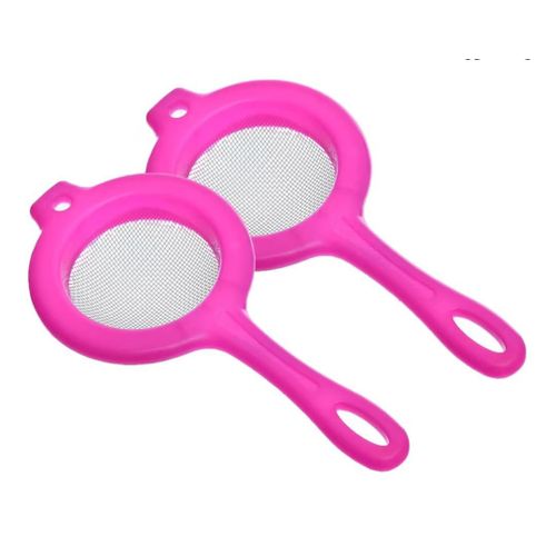A small, beautifully designed plastic kitchen strainer with a plastic handle, easy to use in the kitchen.