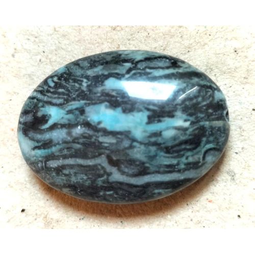 أحجار كريمة طبيعية مزدوجة الوجه من شريف جيمستونز