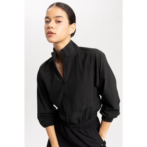 Woman Cropped Fit Long Sleeve Cardigan - BLACK