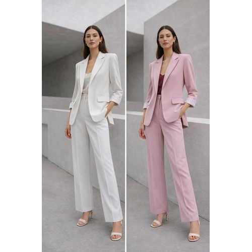 Classic suit with turned-down sleeves