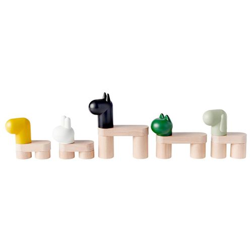 20-piece toy building blocks Five colourful toys: yellow, white, black, green, grey, on wooden stands.