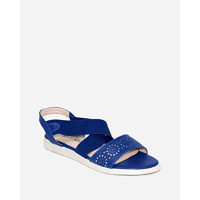 اشتري Tata Tio Cutouts Sandals - Blue في مصر