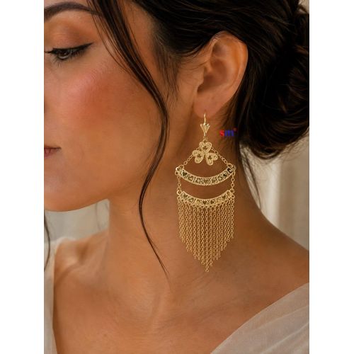 Heritage-style earrings that transport you back to the last century.