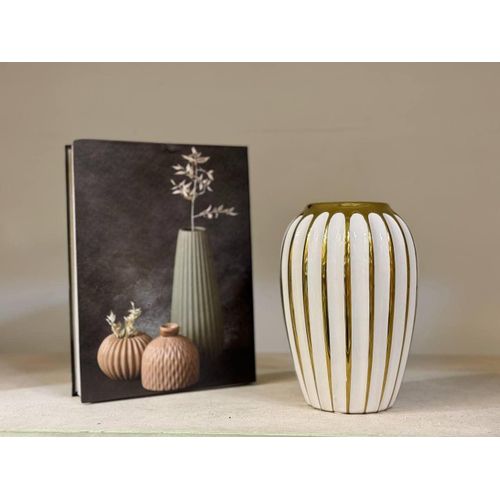 Porcelain vase