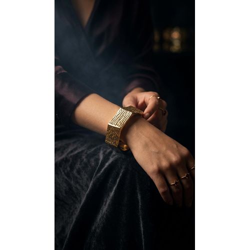 Hexagonal Wide Textured Zinc Alloy Bracelet – Modern Statement Piece