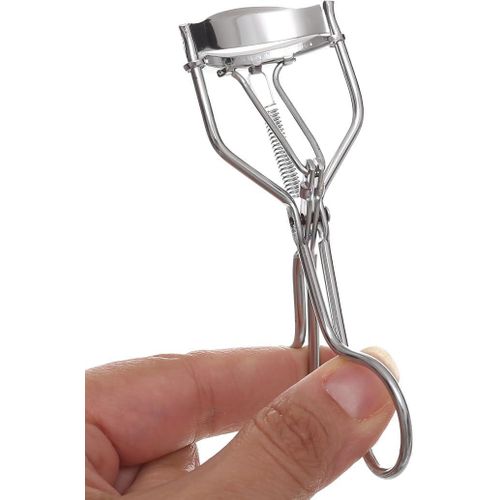 Professional stainless steel eyelash curler + sponge for applying makeup and powder applicator – This professional eyelash curler features a comfortable grip for a natural, all-day curl and a soft silicone pad to protect your lashes.- Colors may vary
