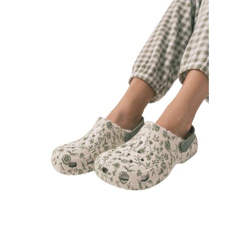Green floral house slippers/clogs