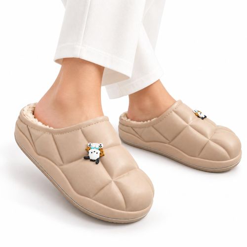 Women’s Winter Fur-Lined Clogs, Comfortable Quilted Slip-On Shoes with Cozy Lining and Durable Sole