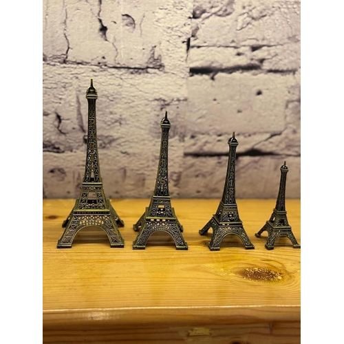 Metal Eiffel Tower Statue Set, Bronze Color, Classic Parisian Style, Set of 4, Multiple Sizes